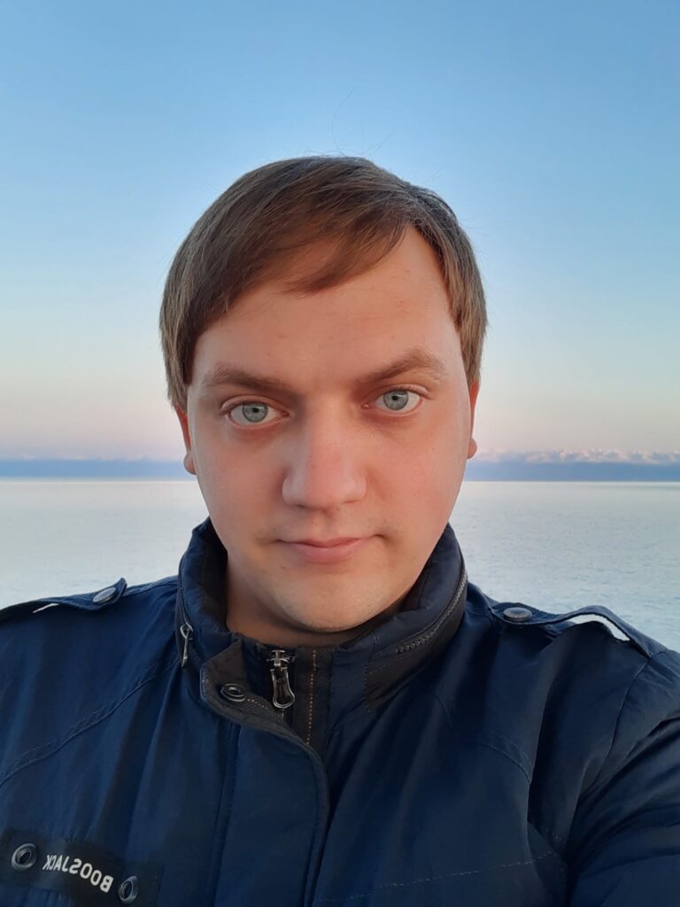 Демьянович Генри